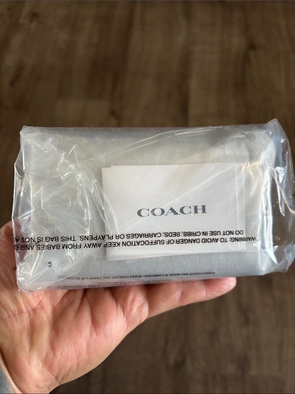 Coach Essential Flap Mini Card Case with Gold Charms - Picture 6 of 6